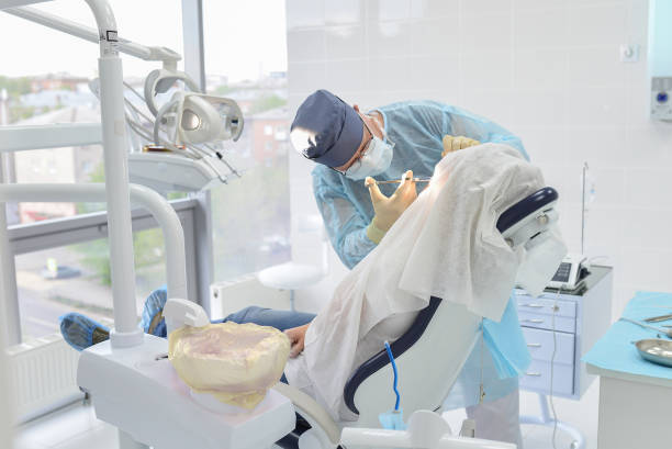 Best Emergency Tooth Extraction in Hanna City, IL